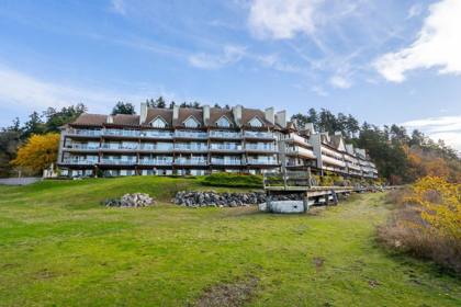 Fitness Center Photo Near 107 1120 Tsatsu Shores Drive, Delta, BC