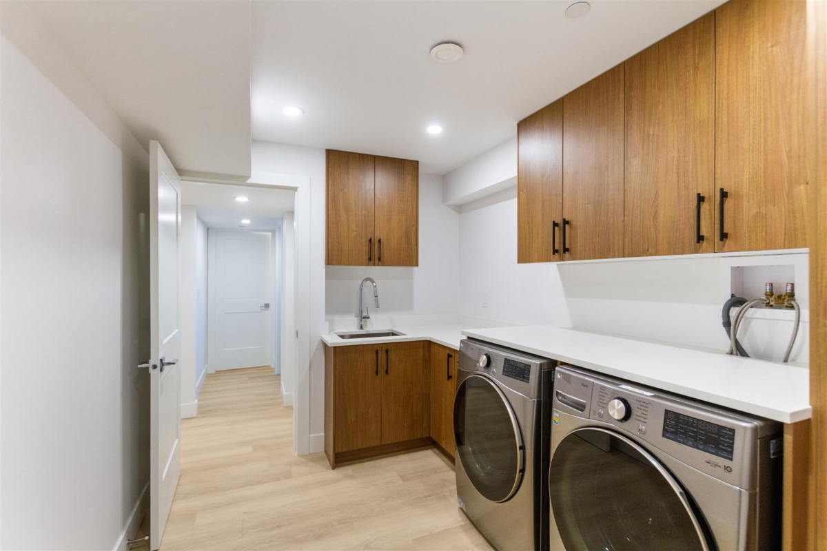 Basement Recreation Room Photo of 4085 SW Marine Drive, Vancouver, BC