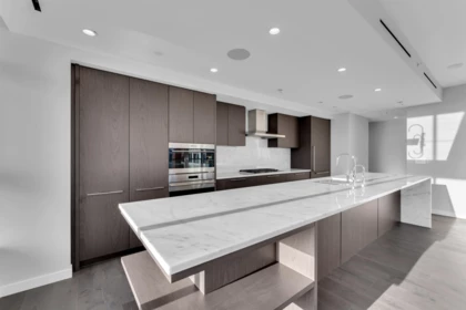 Kitchen Island Photo of 3103 1335 Howe Street, Vancouver, BC