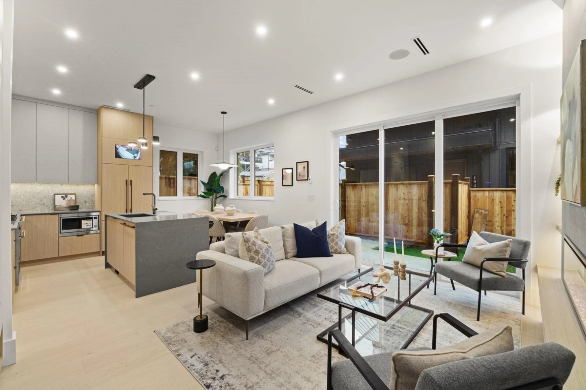 Exterior Rear Photo of 2 1945 E 13th Avenue, Vancouver, BC