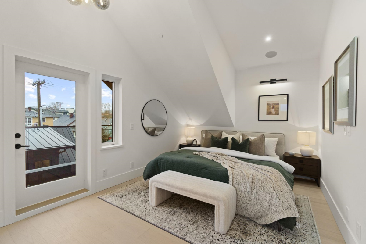 Primary Bedroom Photo of 2 1945 E 13th Avenue, Vancouver, BC