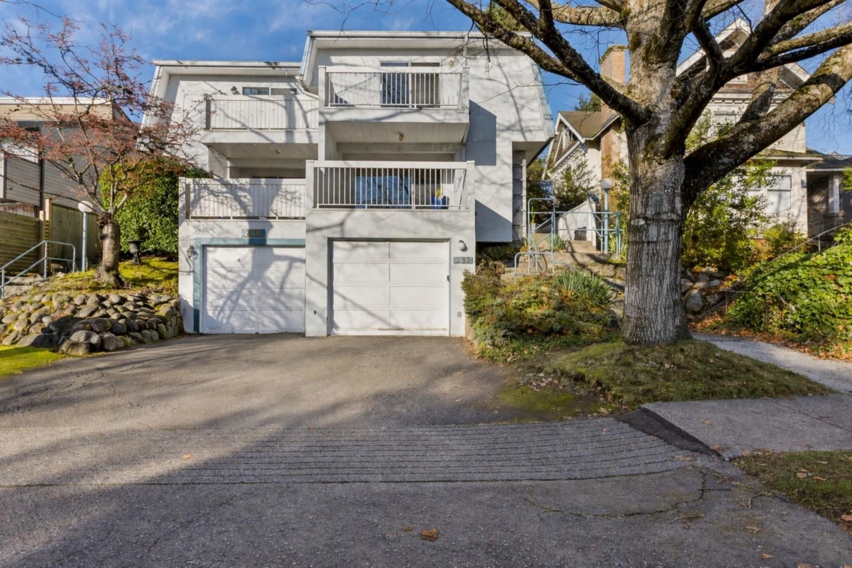 Exterior Front Photo of 232 E 11th Street, North Vancouver, BC
