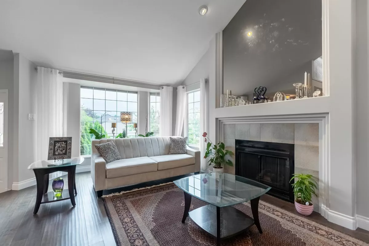 Family Room Photo of 2634 Homesteader Way, Port Coquitlam, BC