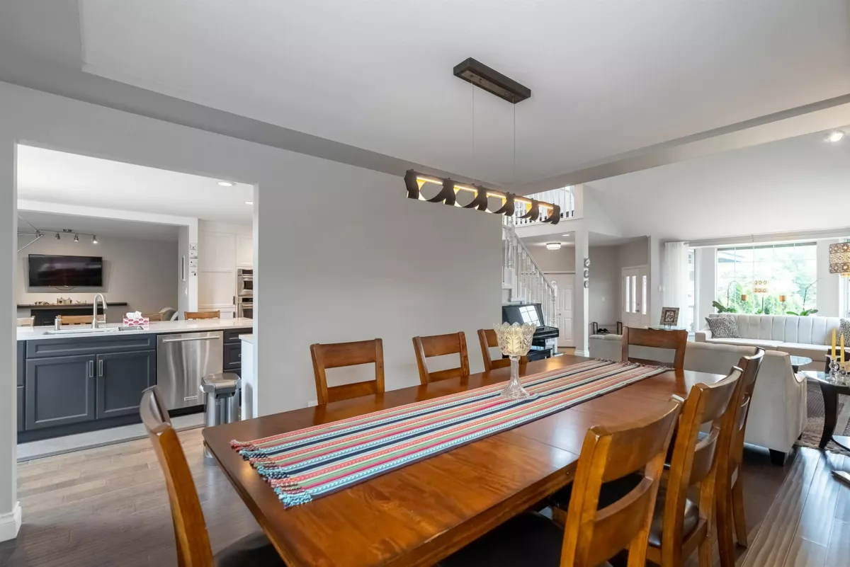 Kitchen Photo of 2634 Homesteader Way, Port Coquitlam, BC