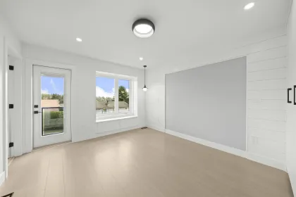 Basement Recreation Room Photo of 2 314 Nelson Street, Coquitlam, BC