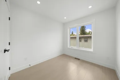 Bedroom 3 Photo of 2 314 Nelson Street, Coquitlam, BC