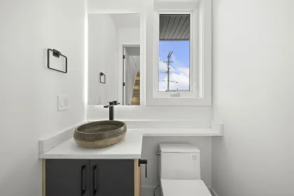Kitchen Photo of 2 314 Nelson Street, Coquitlam, BC