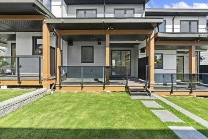 Outdoor Deck Photo of 2 314 Nelson Street, Coquitlam, BC