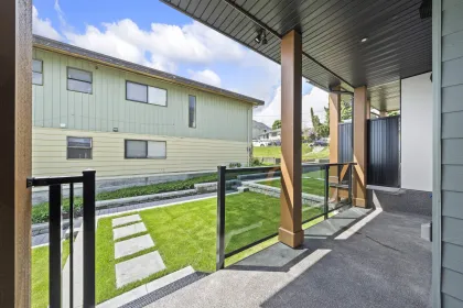 Outdoor Patio Photo of 2 314 Nelson Street, Coquitlam, BC