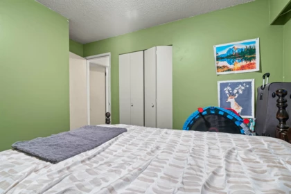 Powder Room Photo of 31911 Starling Avenue, Mission, BC