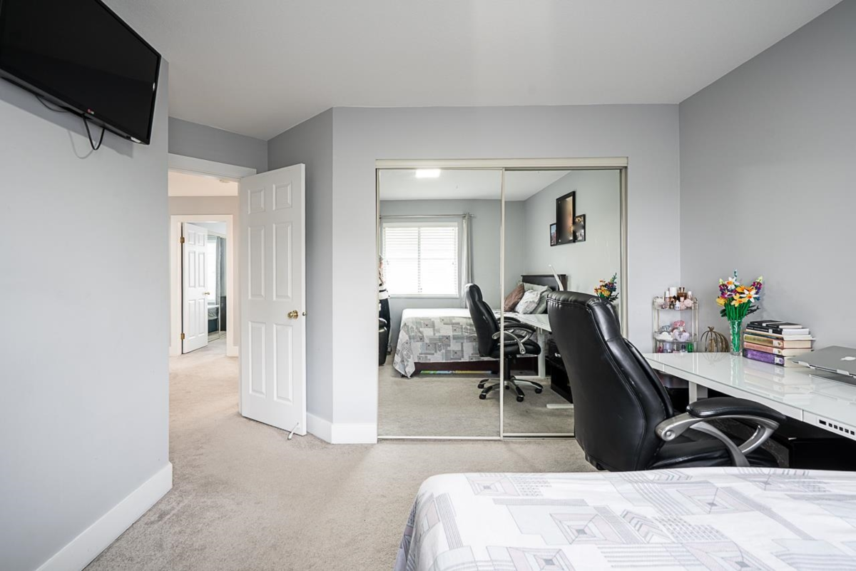 Garage Interior Photo of 6655 123a Street, Surrey, BC