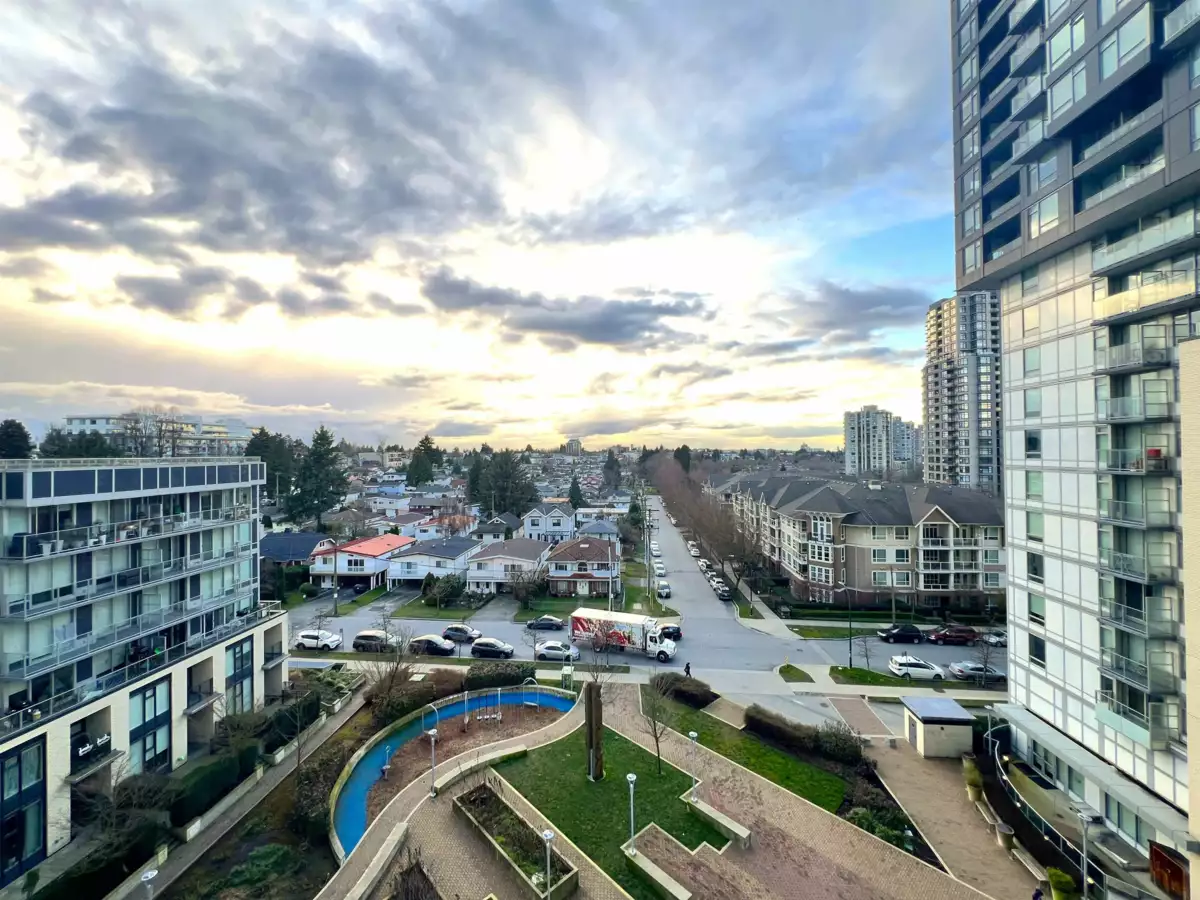 Basement Recreation Room Photo of 652 5515 Boundary Road, Vancouver, BC