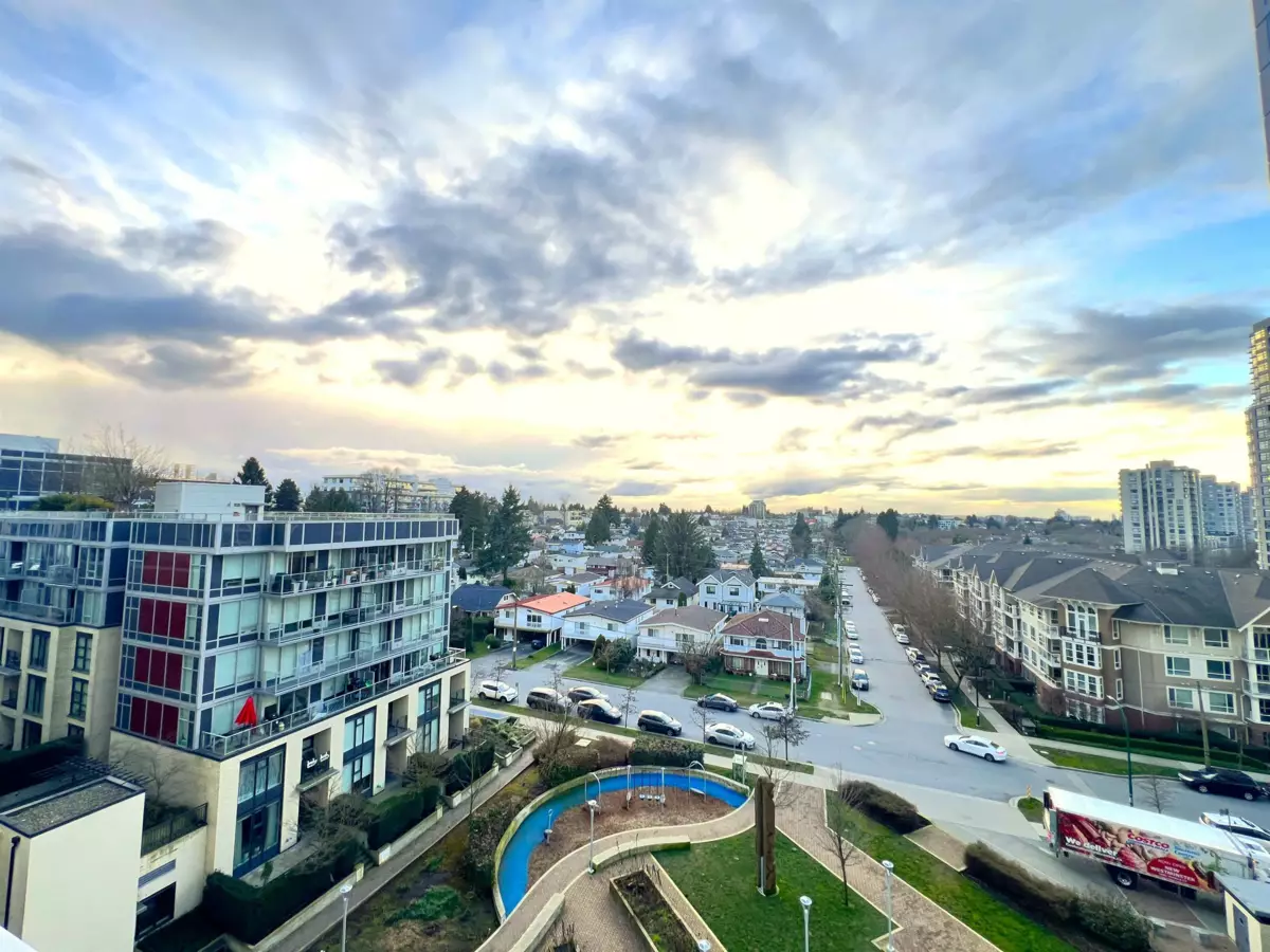 Laundry Room Photo of 652 5515 Boundary Road, Vancouver, BC