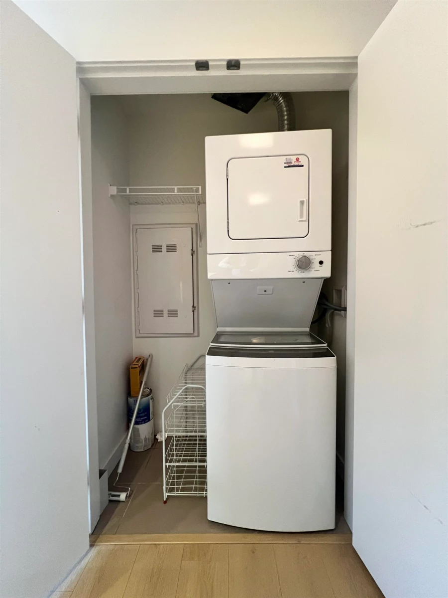 Office / Den Photo of 652 5515 Boundary Road, Vancouver, BC