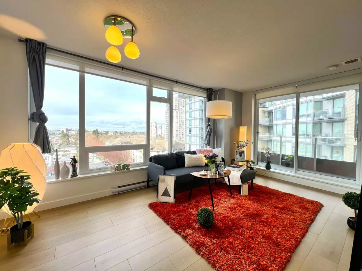 Primary Bathroom Photo of 652 5515 Boundary Road, Vancouver, BC