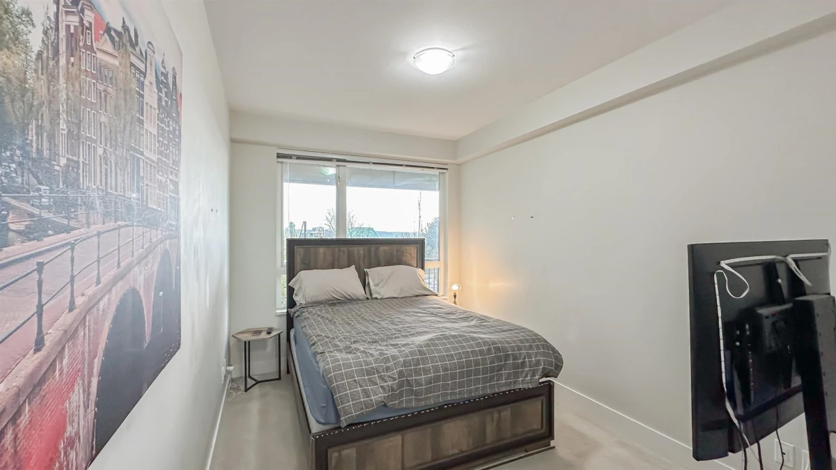 Primary Bathroom Photo of 203 1306 Fifth Avenue, New Westminster, BC