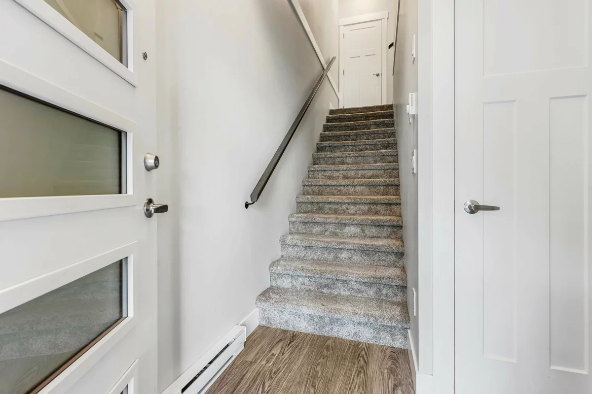 Dining Area Photo of 22 386 Pine Avenue, Harrison Hot Springs, BC
