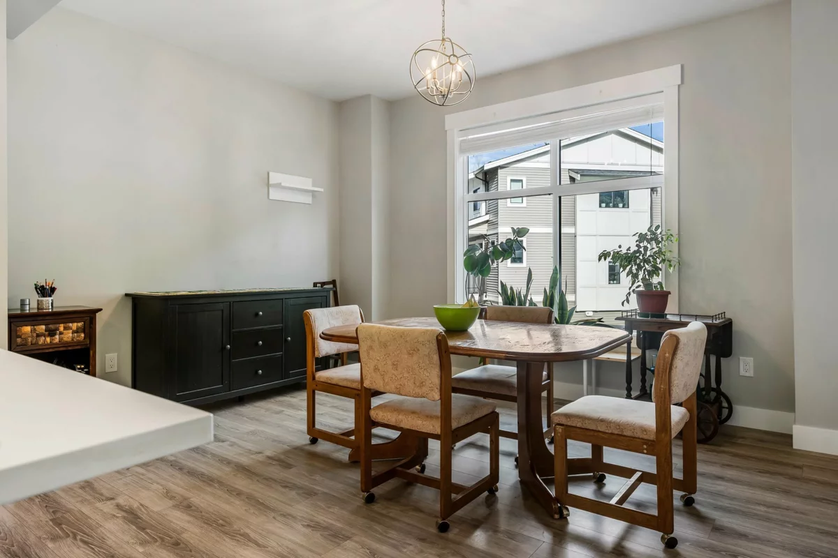 Office / Den Photo of 22 386 Pine Avenue, Harrison Hot Springs, BC