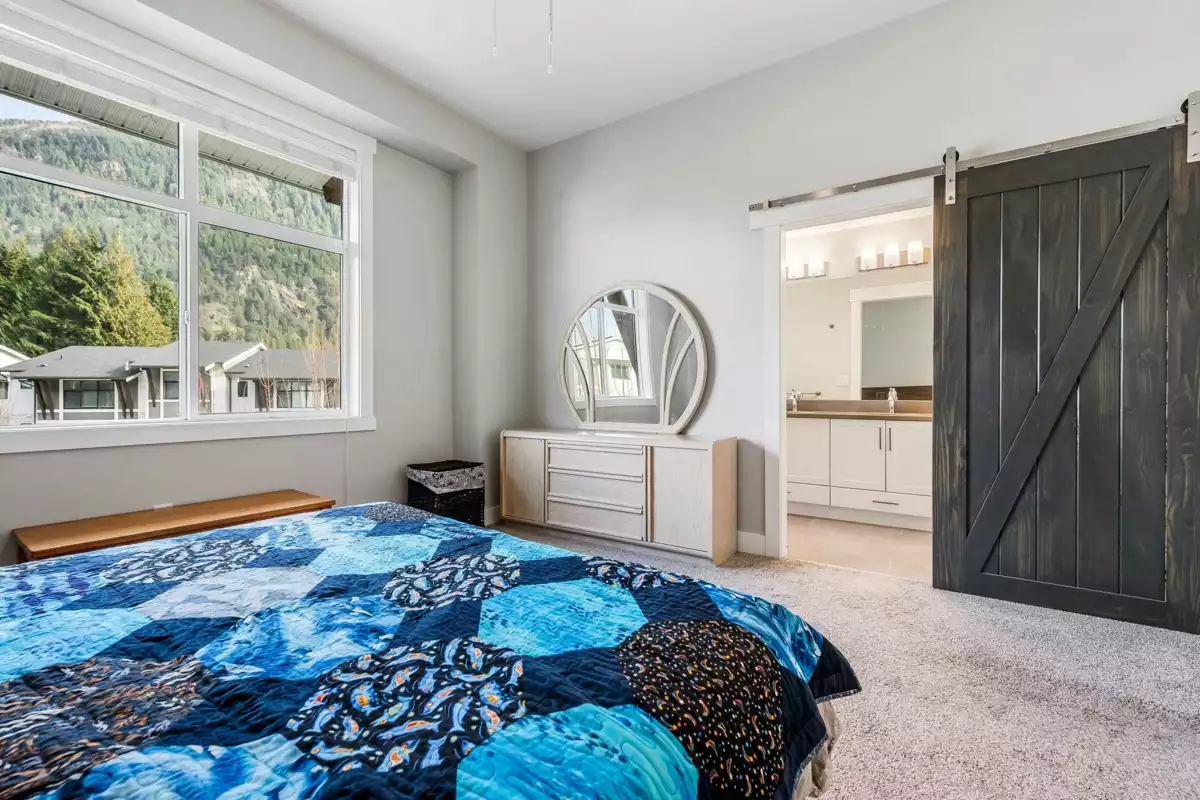 Staircase Photo of 22 386 Pine Avenue, Harrison Hot Springs, BC