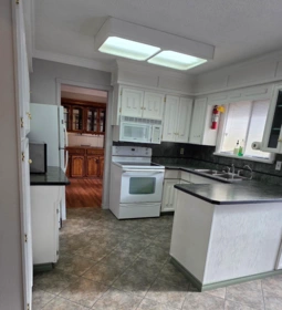 33294 Westbury Avenue, Abbotsford, BC, Abbotsford — Single Family Residence for sale