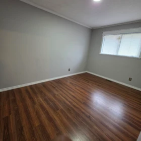 Walk-In Closet Photo of 33294 Westbury Avenue, Abbotsford, BC