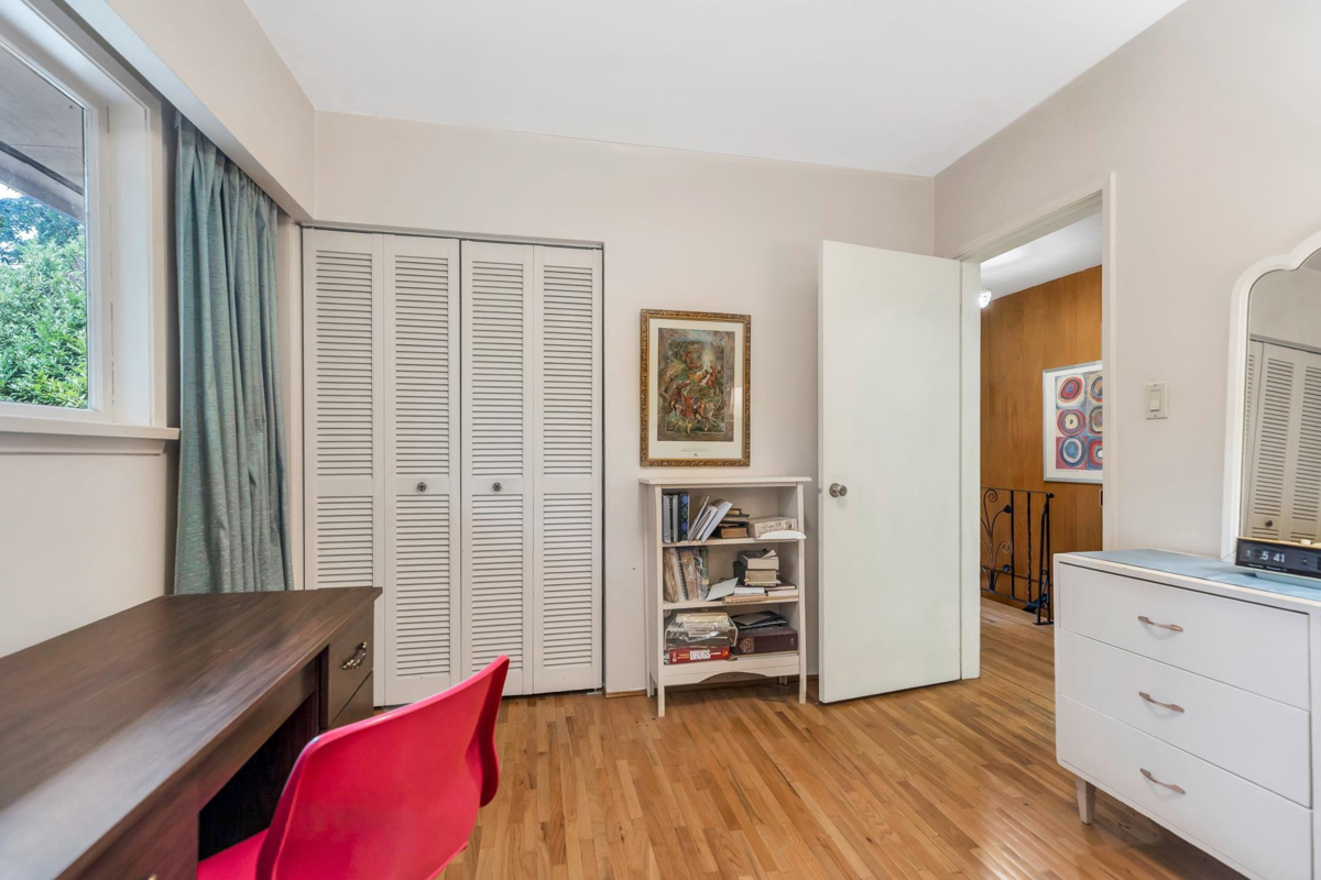 Garage Interior Photo of 3088 Lazy A Street, Coquitlam, BC