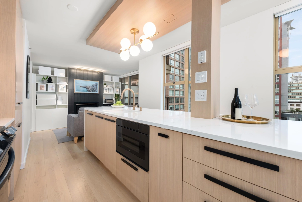 Pantry Photo of 1203 969 Richards Street, Vancouver, BC