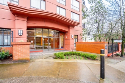 507 814 Royal Avenue, New Westminster, BC