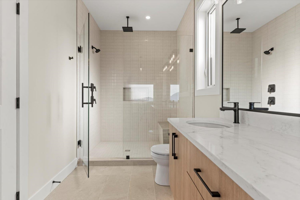 Mudroom Photo of 8517 Nixon Road, Chilliwack, BC