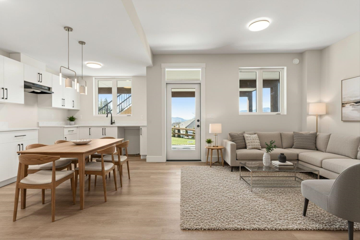 Office / Den Photo of 8517 Nixon Road, Chilliwack, BC