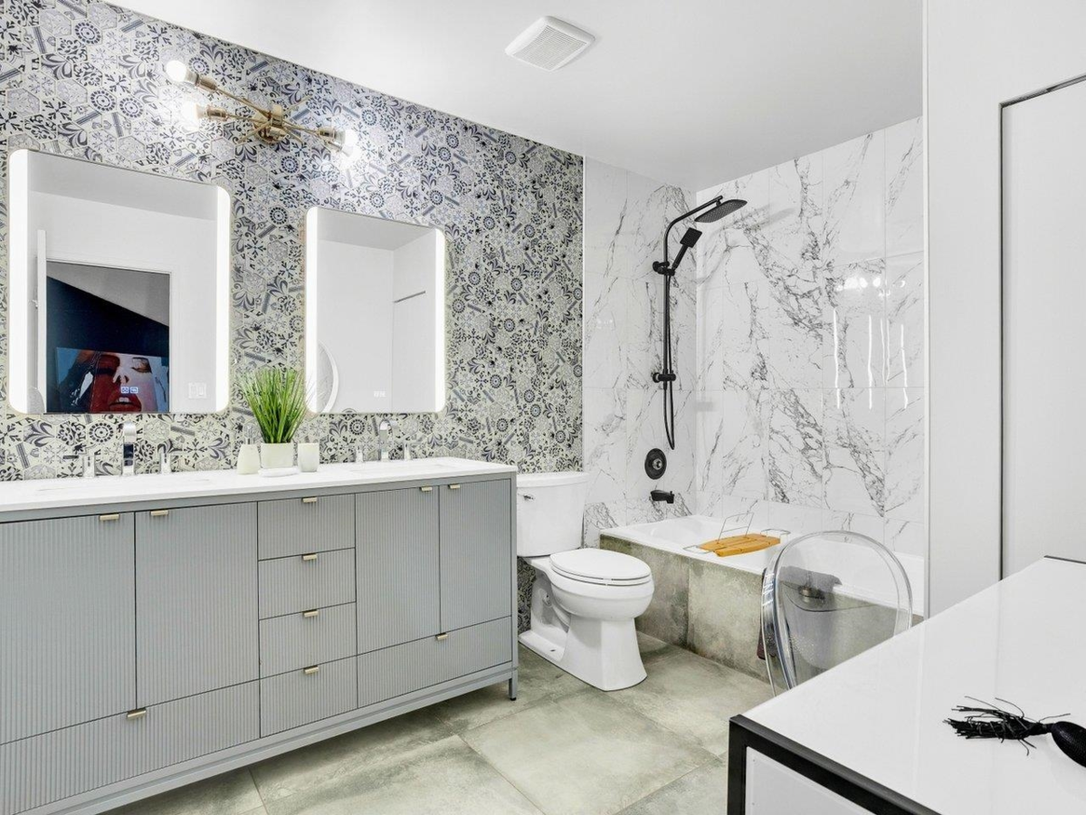 Loft / Bonus Room Photo of 1306 33 Chesterfield Place, North Vancouver, BC