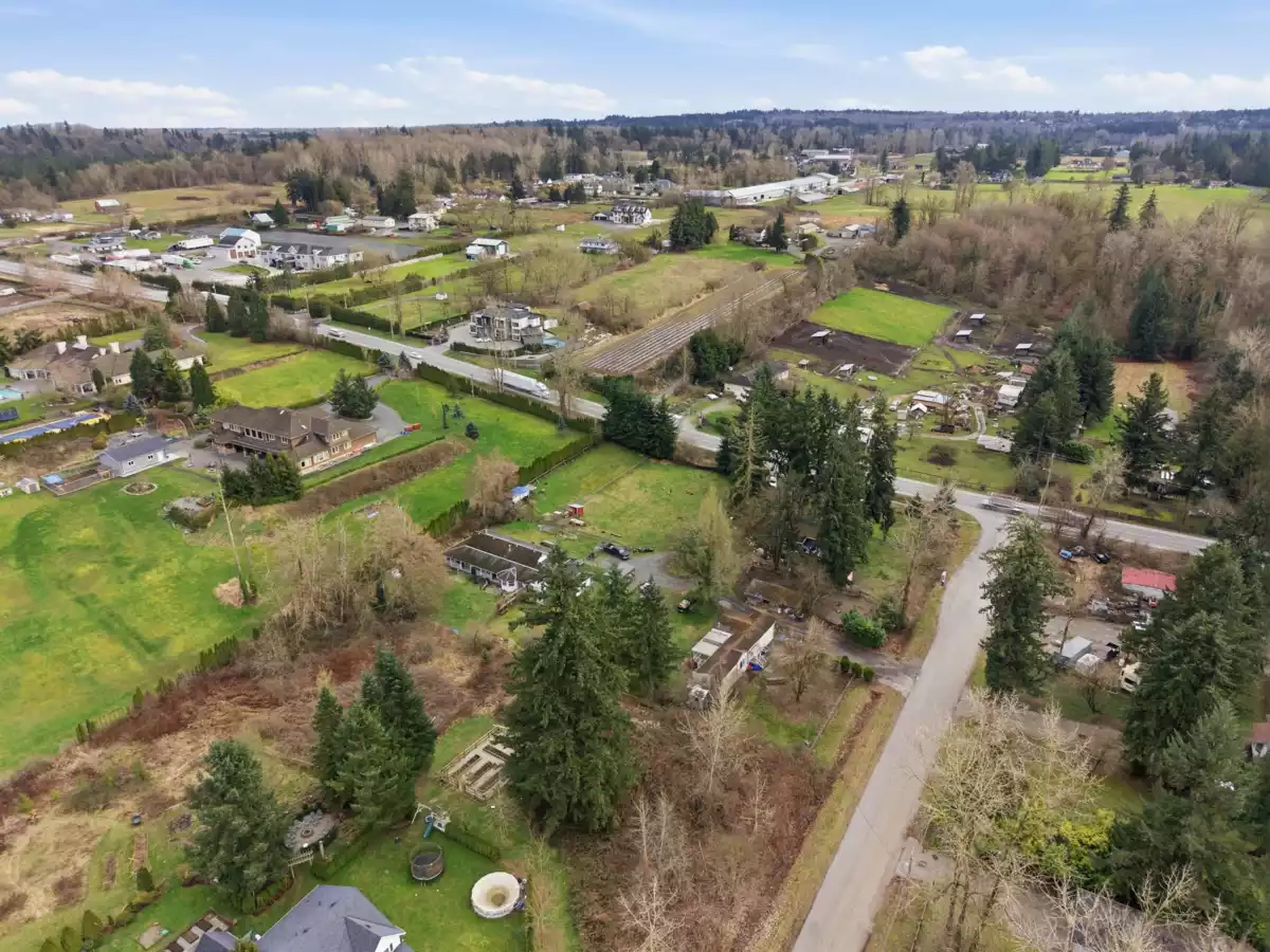 Kitchen Photo of 19751 16 Avenue, Langley, BC