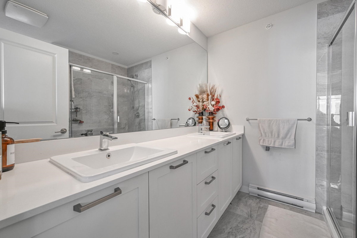 Guest Bathroom Photo of 151 8335 Nelson Street, Mission, BC