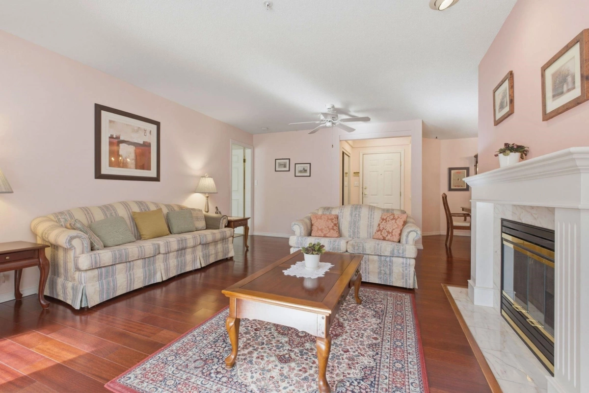 Kitchen Photo of 312 3680 Banff Court, North Vancouver, BC