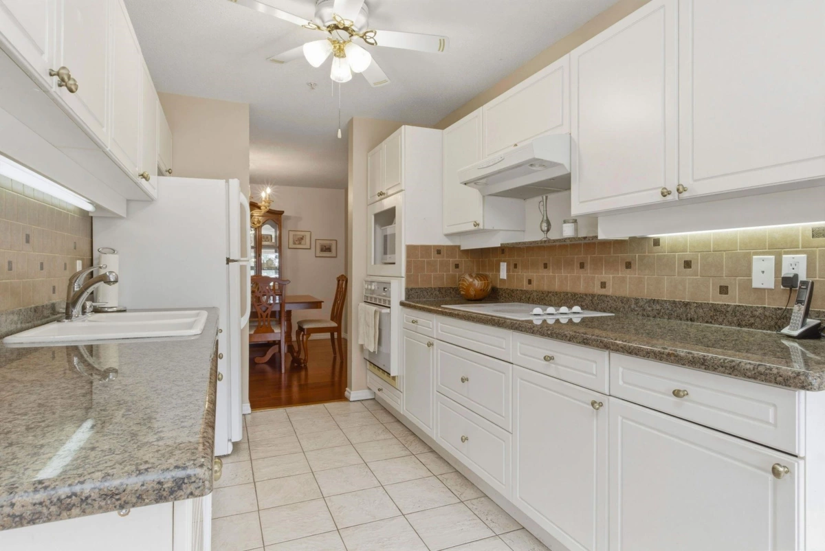 Primary Bathroom Photo of 312 3680 Banff Court, North Vancouver, BC