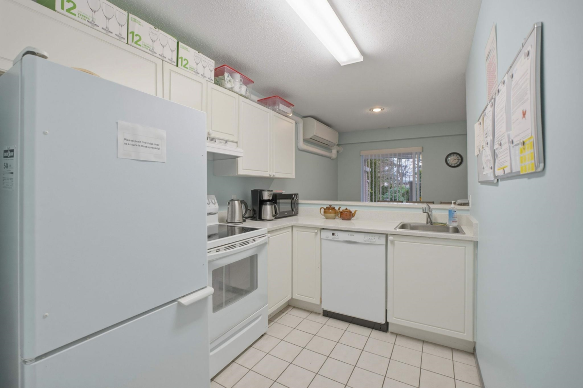 Swimming Pool Photo of 312 3680 Banff Court, North Vancouver, BC