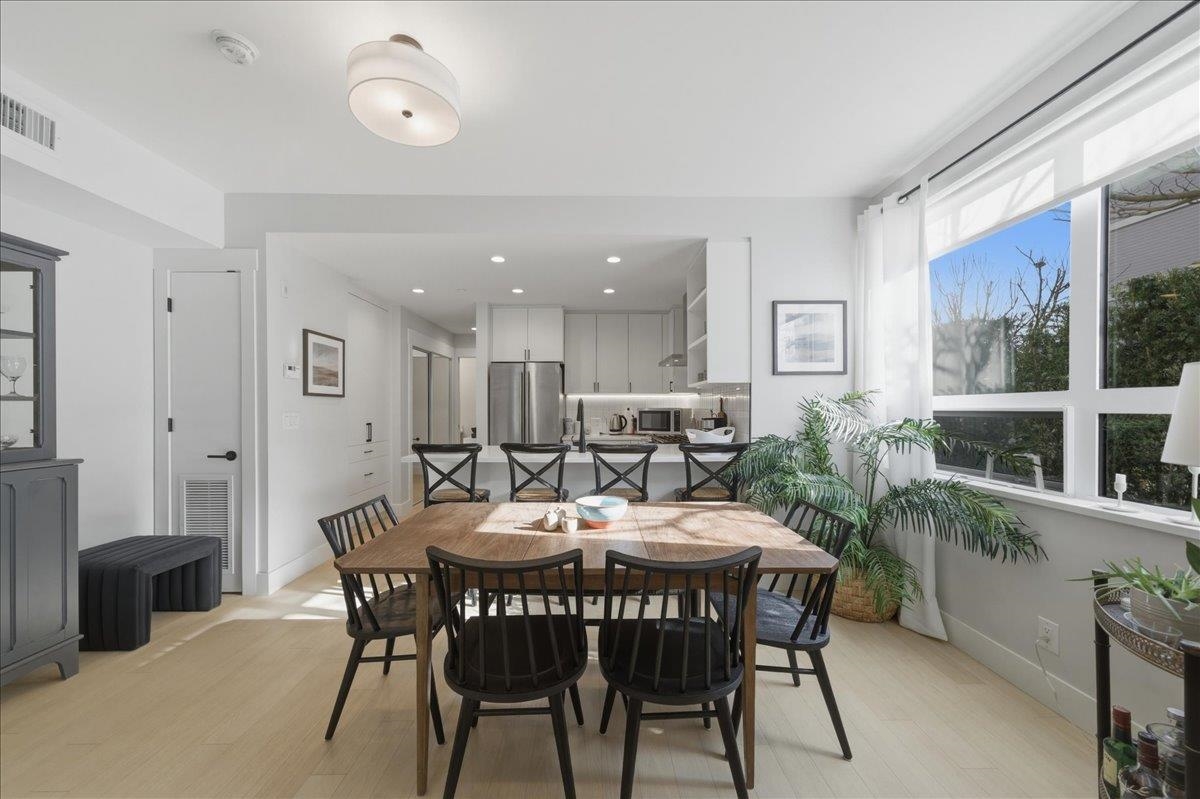 Dining Area Photo of 123 12040 Plaza Street, Maple Ridge, BC