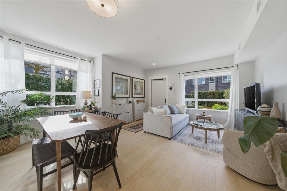 Kitchen Photo of 123 12040 Plaza Street, Maple Ridge, BC