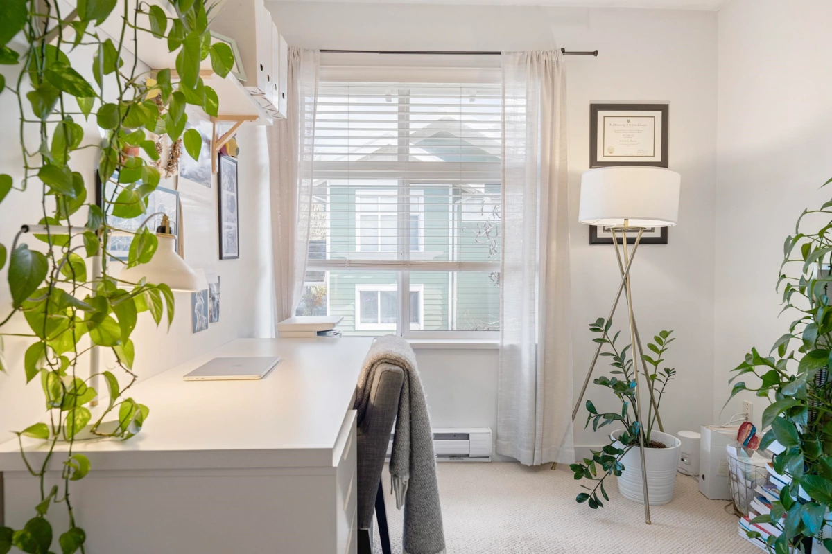 Mudroom Photo of 70 15168 36 Street, Surrey, BC