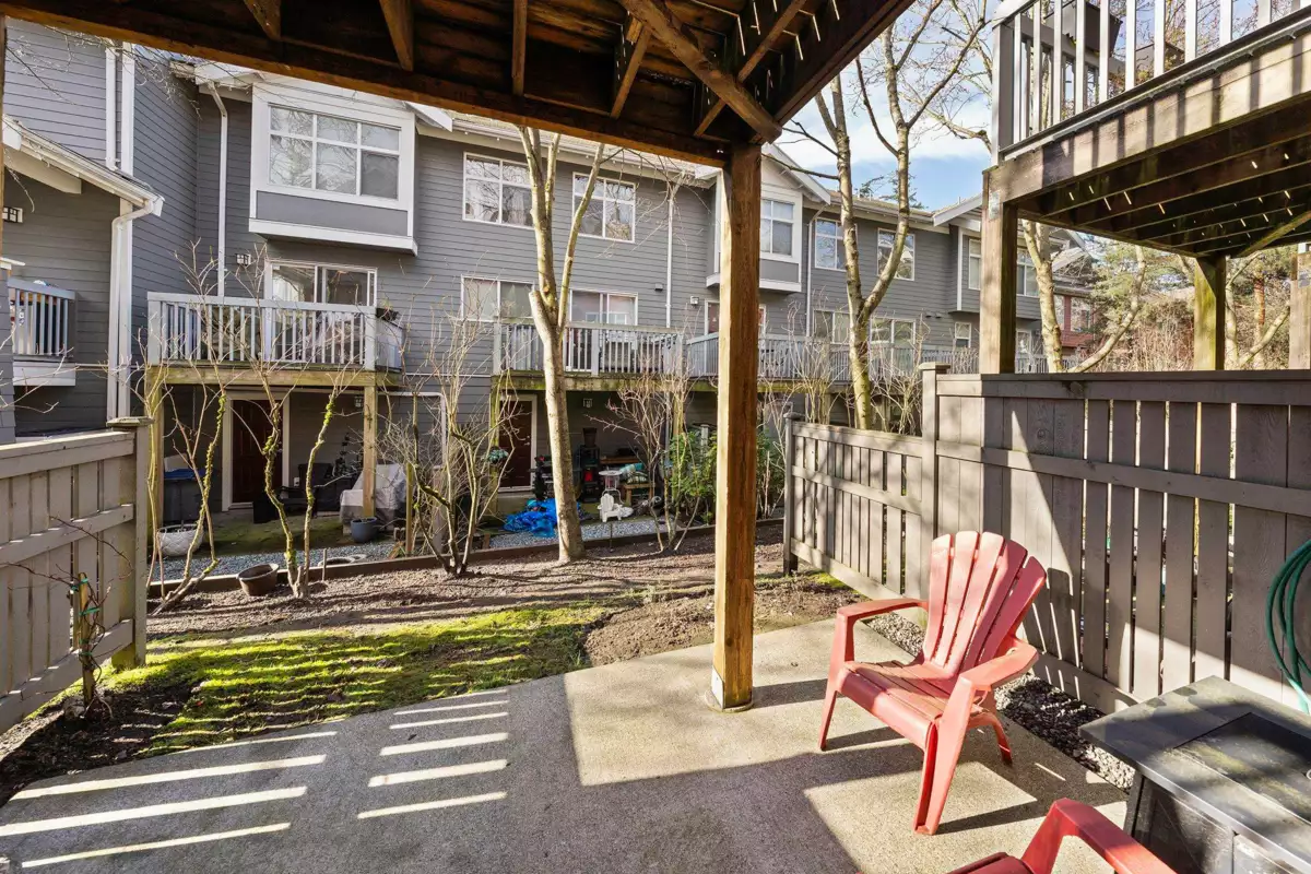 Swimming Pool Photo of 70 15168 36 Street, Surrey, BC