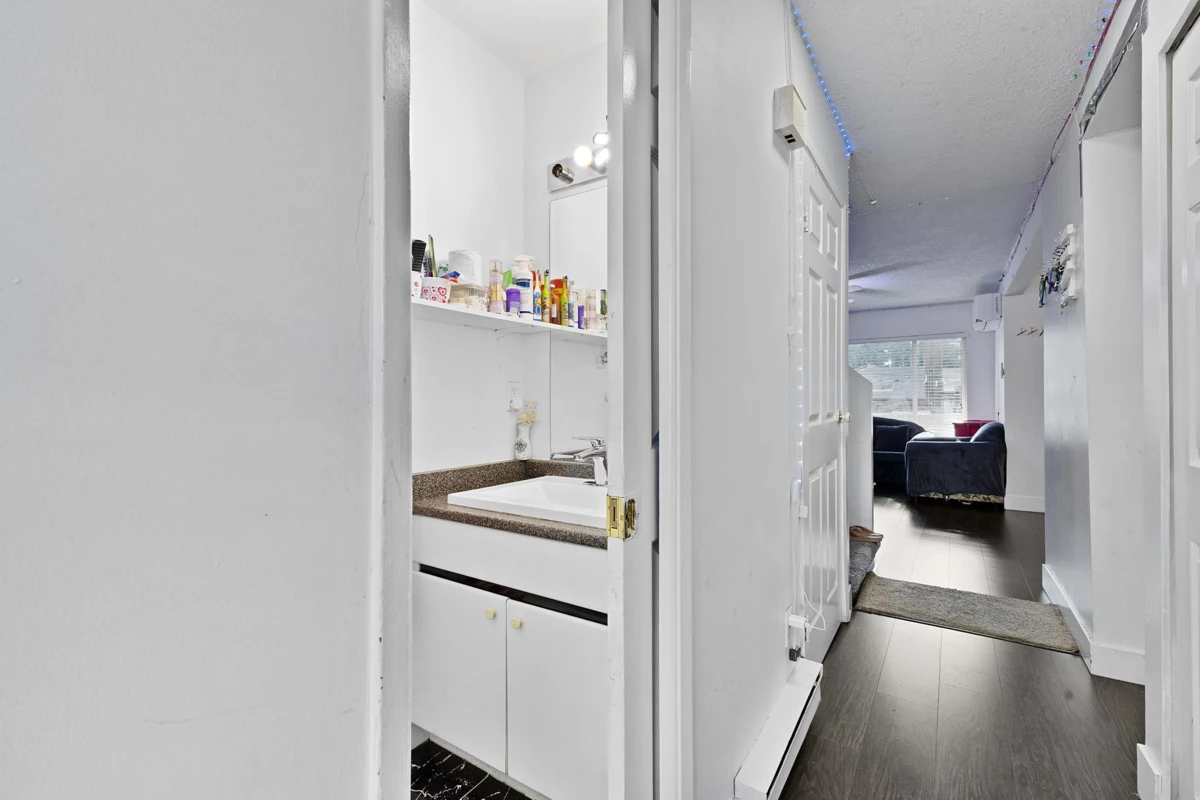 Primary Bedroom Photo of 22 3075 Trethewey Street, Abbotsford, BC