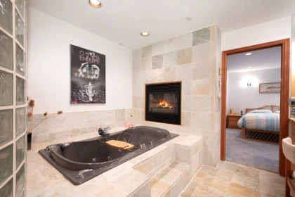 Office / Den Photo of 1605 Lockehaven Road, North Vancouver, BC