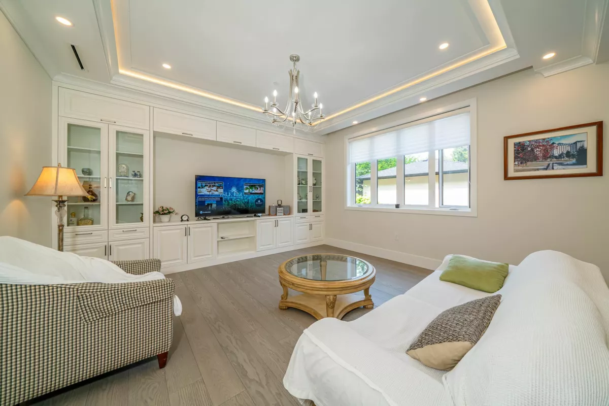 Office / Den Photo of 1048 Handsworth Road, North Vancouver, BC