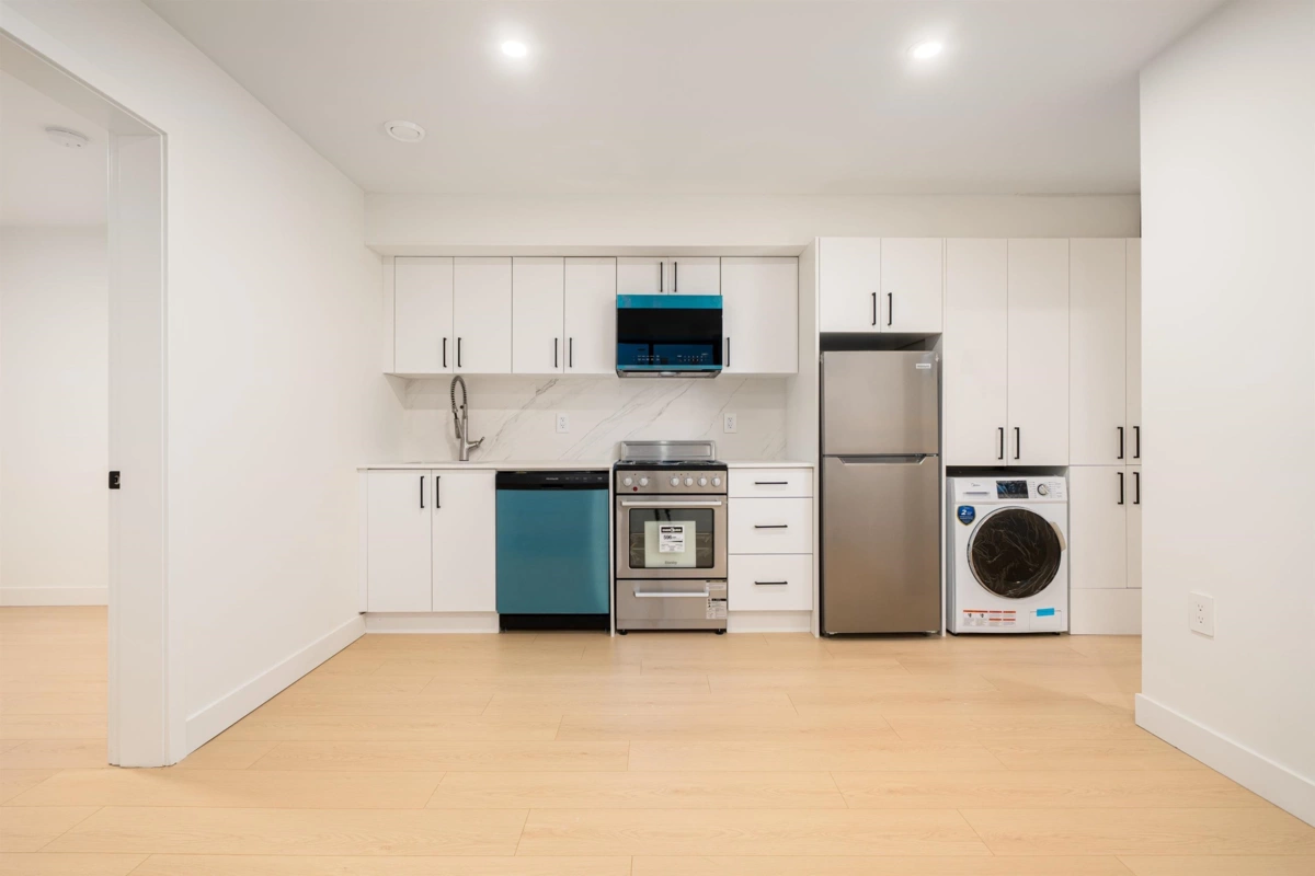 Garage Interior Photo of 836 W 64th Avenue, Vancouver, BC