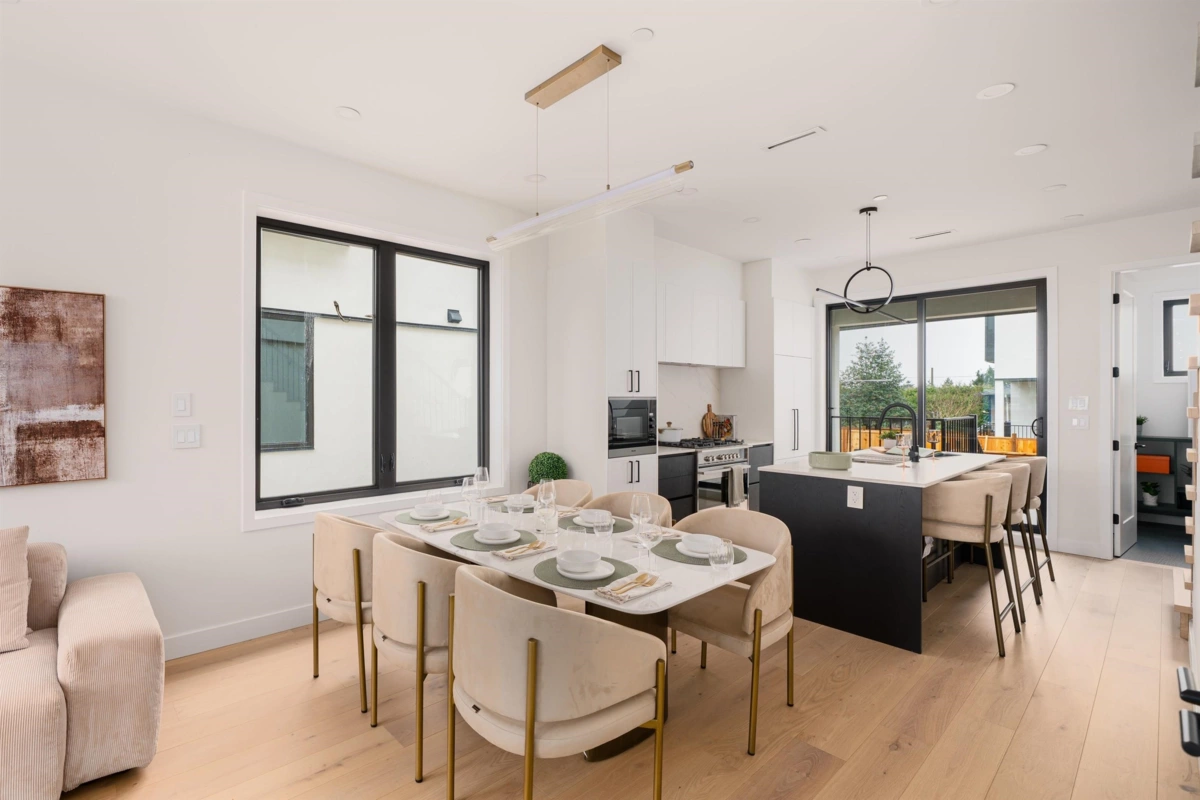 Kitchen Island Photo of 836 W 64th Avenue, Vancouver, BC