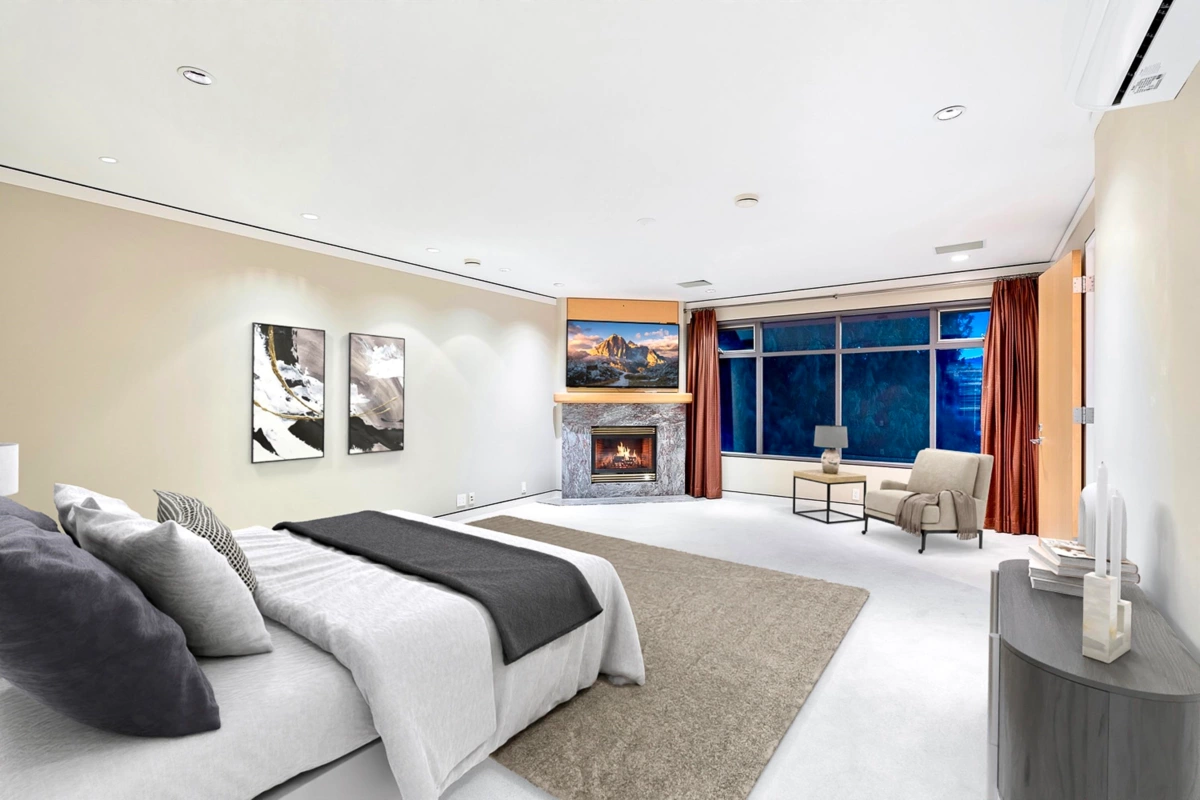 Basement Recreation Room Photo of 687 Beachview Drive, North Vancouver, BC