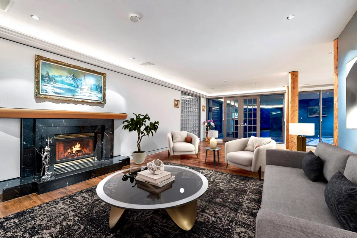 Family Room Photo of 687 Beachview Drive, North Vancouver, BC