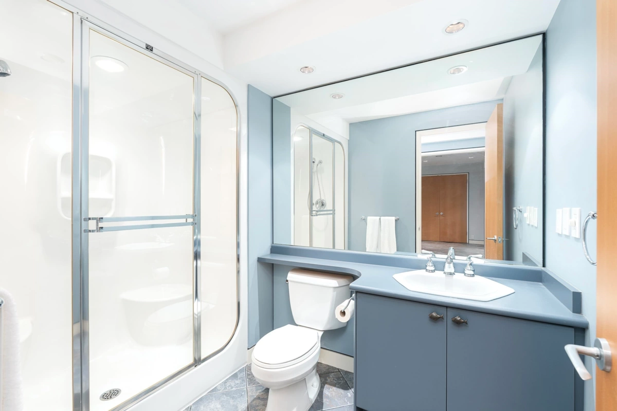 Garden / Landscaping Photo of 687 Beachview Drive, North Vancouver, BC