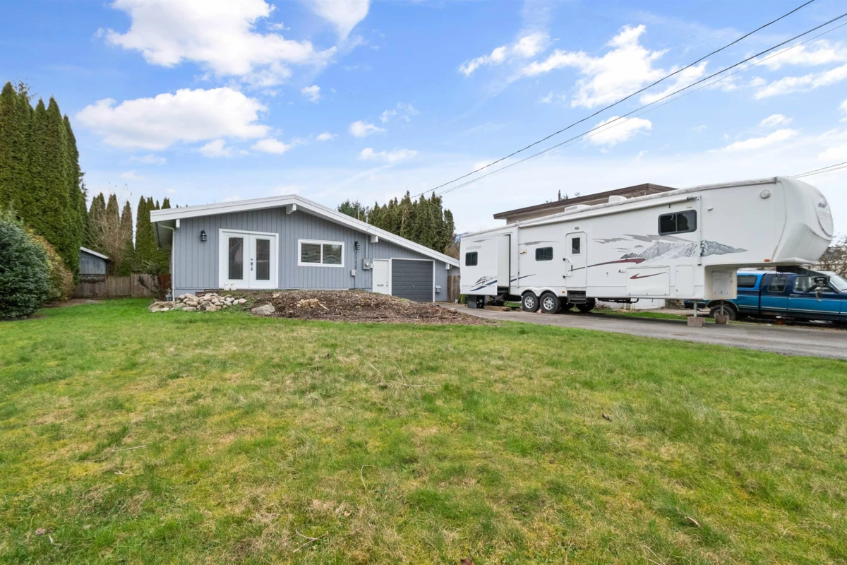Exterior Front Photo of 45258 Crescent Drive, Chilliwack, BC