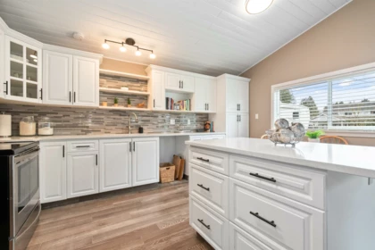 45258 Crescent Drive, Chilliwack, BC, Chilliwack — Single Family Residence for sale